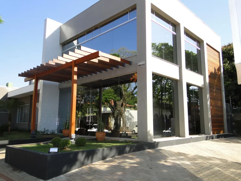 fachada-em-vidro-temperado